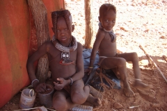 14 1 Himba-Dorf bei Epupa 14